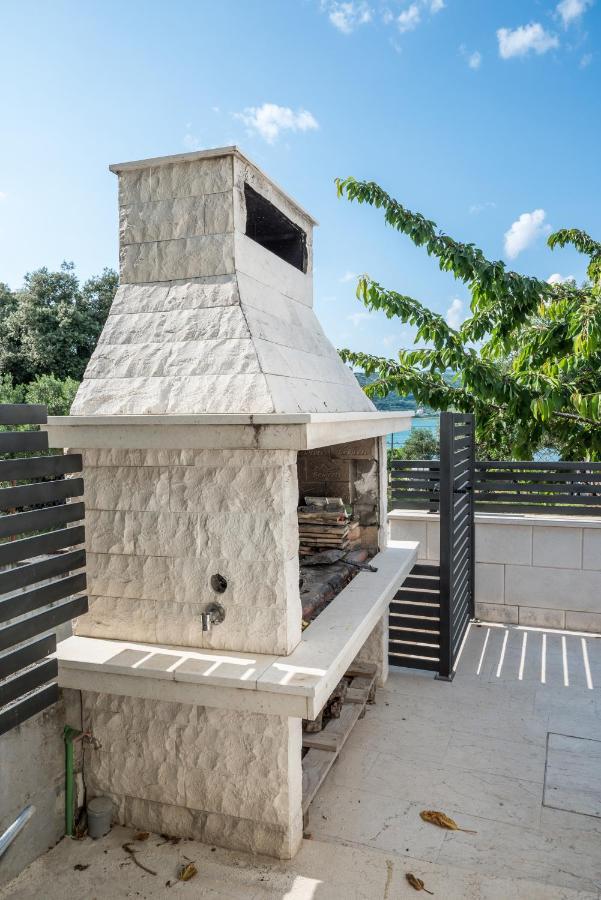 Vdl Apartments Τρογκίρ Εξωτερικό φωτογραφία
